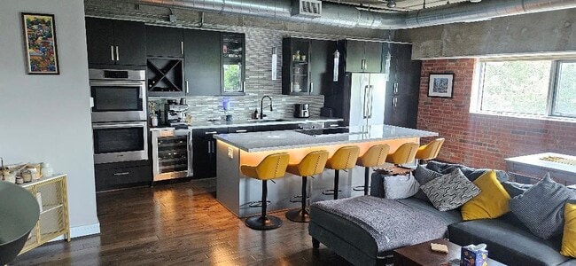 Foto del edificio - 2000 Bagby St