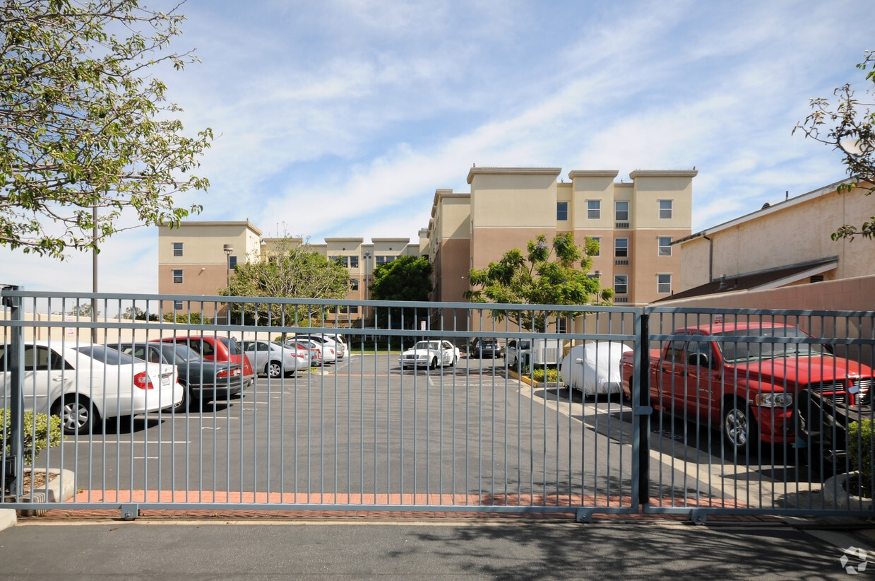 Building Photo - Gardena Valley Towers Co-op