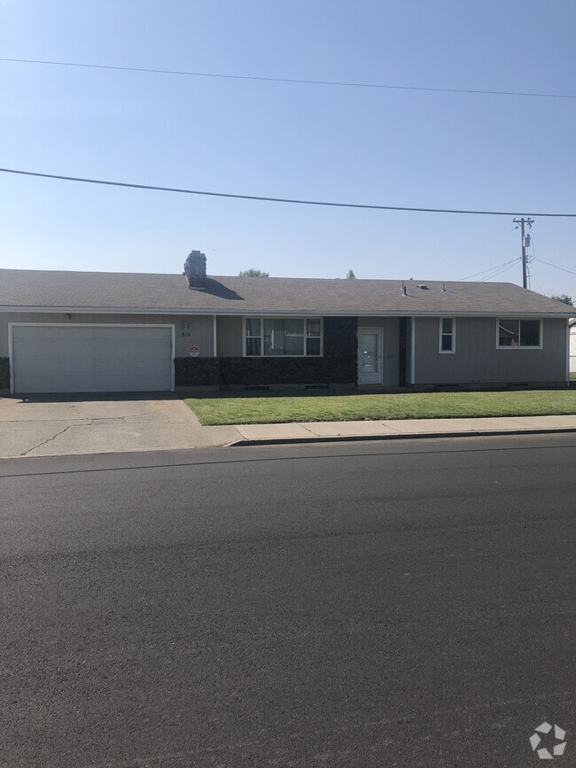 Building Photo - 516 E Wedgewood Ave