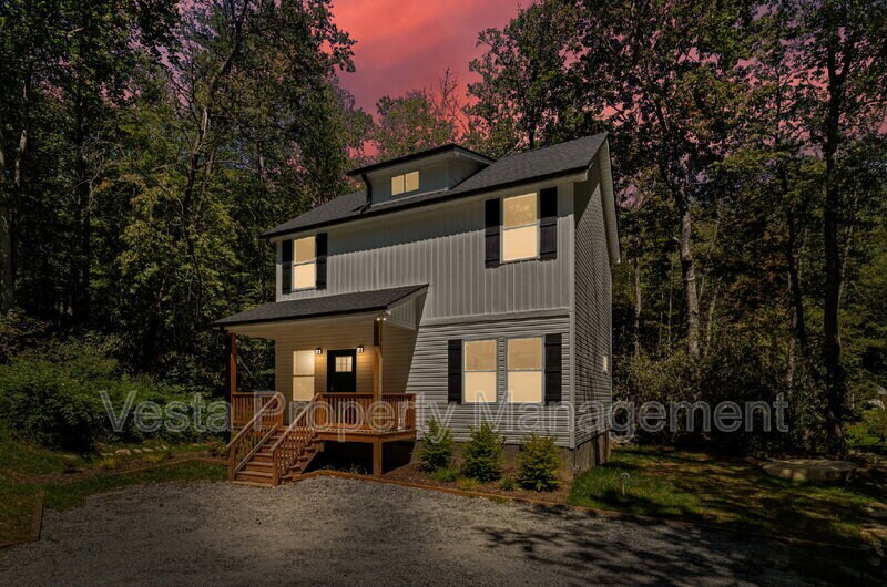 Foto principal - 882 Wash Freeman Rd