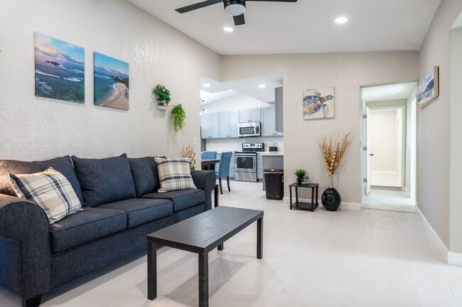 Photo - 961 S MacDonald Townhome