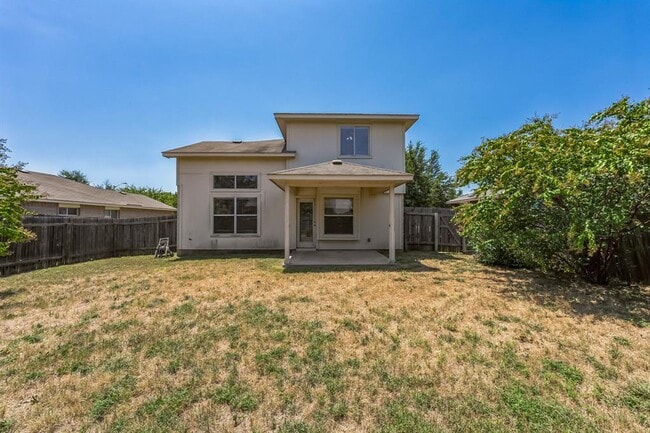 Building Photo - 1009 Gentry Dr