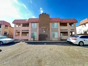 Building Photo - 6241 Bellota Dr