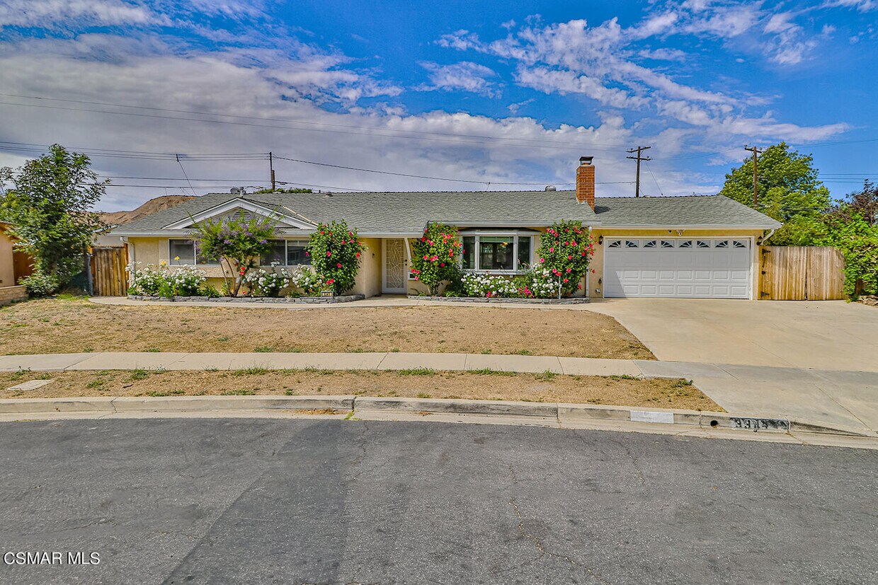 Primary Photo - 3341 Henry Dr
