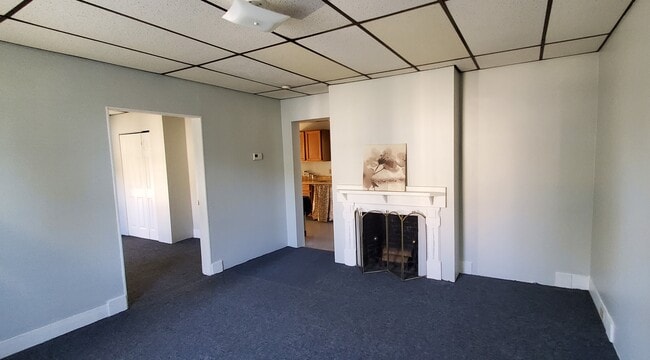 Building Photo - 749 Union St