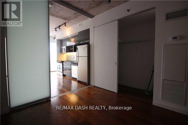 Building Photo - 32-832 Trolley Cres