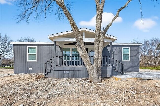 Building Photo - 6019 Jake Ln