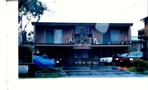 Building Photo - 1809 Blake St