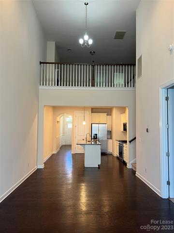 Building Photo - 9350 Glenburn Ln