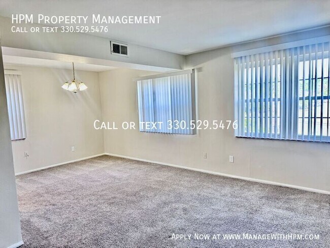 Foto del edificio - 3310 Warrensville Center Rd