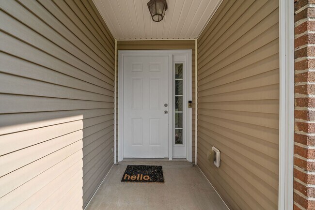 Building Photo - 4 Bedroom Pet Friendly Home For Rent With ...