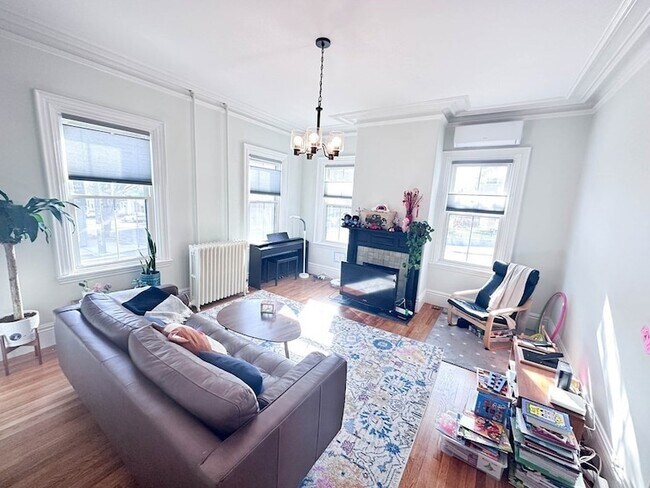 Foto del edificio - 83 Thorndike St