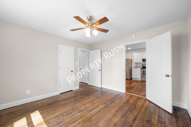 Foto del edificio - 204 Booth Rd