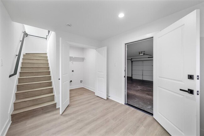 Foto del edificio - 1046 Marjorie St