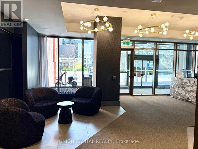 Photo du bâtiment - 8 Widmer St