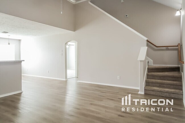 Foto del edificio - 18451 Sunrise Pines Dr