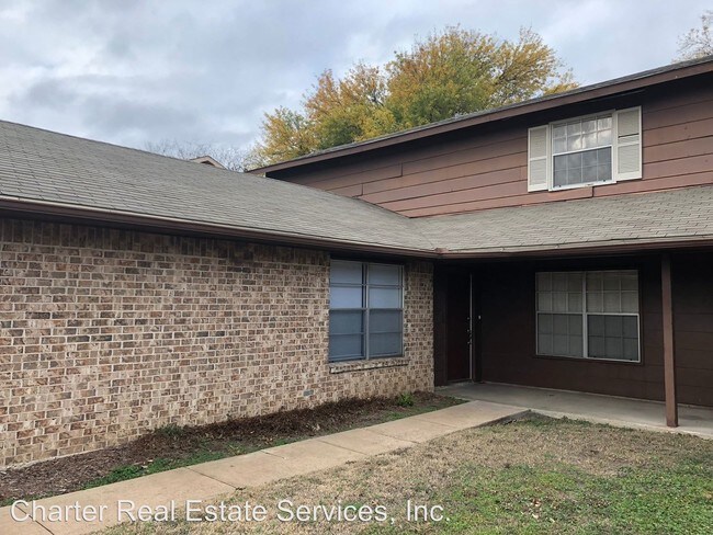 Foto del edificio - 1810 Azalea Dr