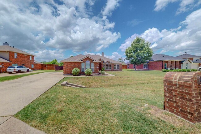 Foto del edificio - Charming Rockwall Home on Spacious Lot
