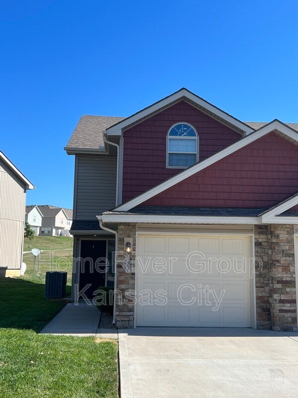 Foto principal - 8321 N Spruce Ave