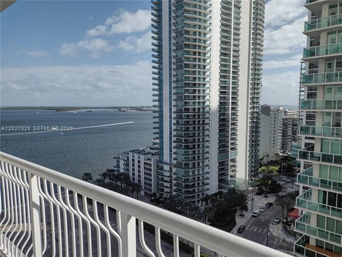 Photo - 1200 Brickell Bay Dr # 2005, Miami, FL 33131