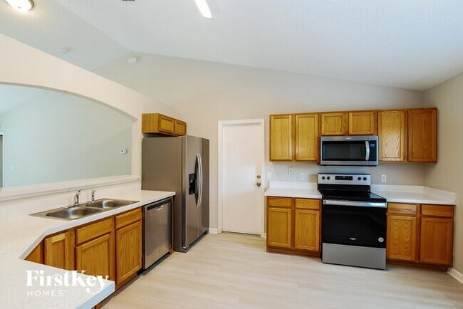 Building Photo - 3 Zoffinger Pl