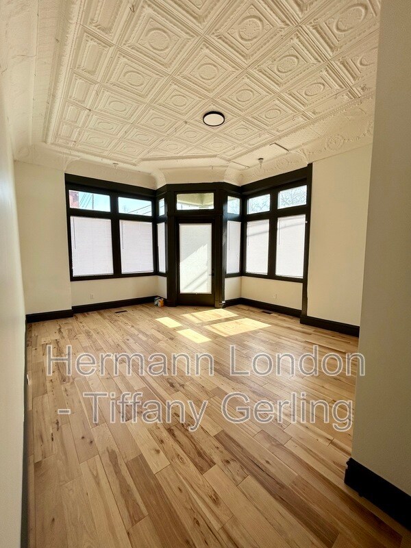 Foto del edificio - 3459 California Ave