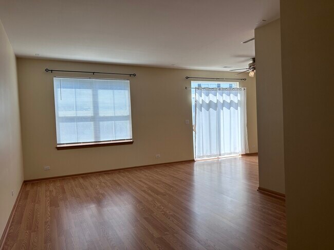Foto del edificio - 525 Heritage Ct