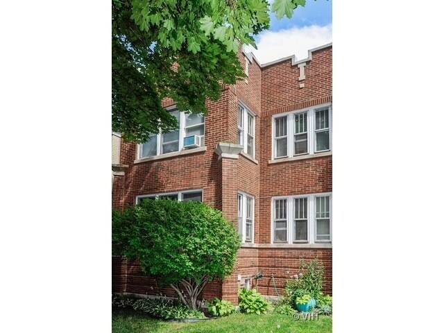 Building Photo - 4906 W Hutchinson St
