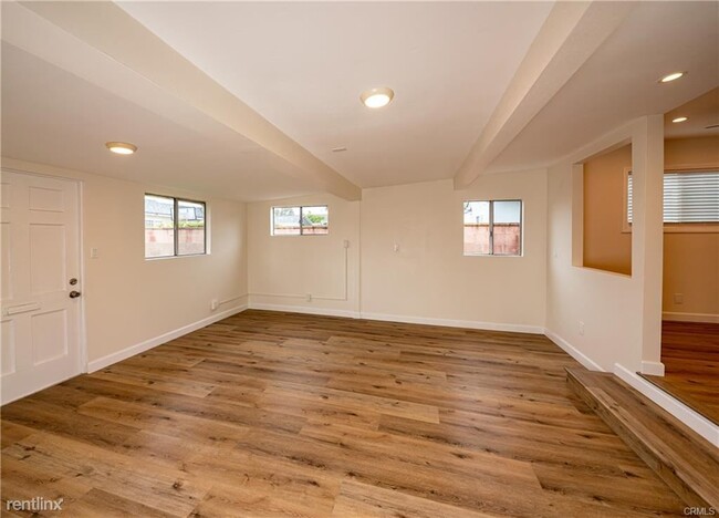 Building Photo - 3 br, 2.5 bath House - 15422 Florwood Ave