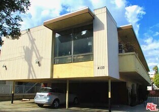 Building Photo - 4133 Cumberland Ave