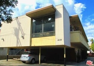 Building Photo - 4133 Cumberland Ave