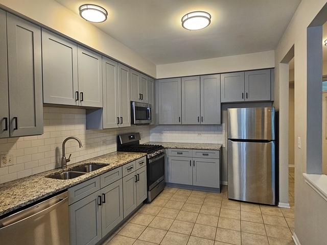 Building Photo - 2805 Vernal Ln