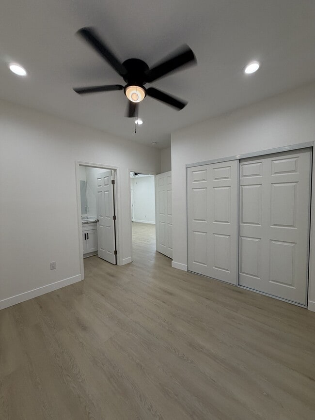 Building Photo - 6869 Marguerita Ave