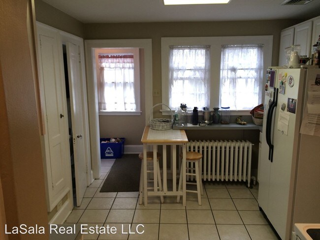 Building Photo - 168 Griswold Dr