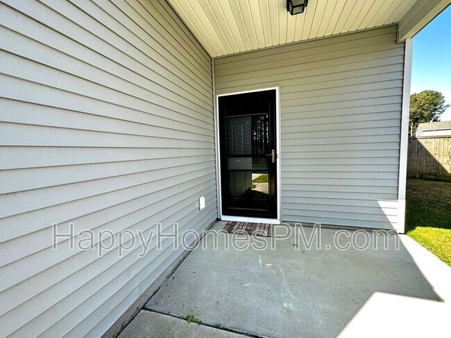 Foto del edificio - 182 Brookhaven Rd