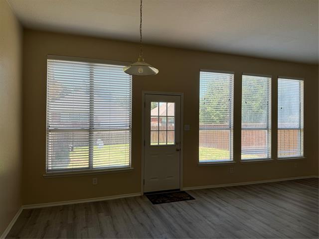 Building Photo - 5901 Pine Meadow Ln