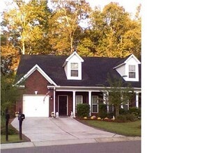 Building Photo - 121 Steeple Point Ct