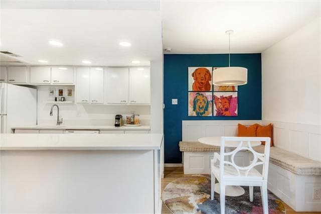 Foto del edificio - 4044 Buena Vista St