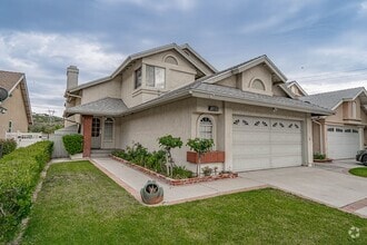 Building Photo - 28552 Avocado Pl