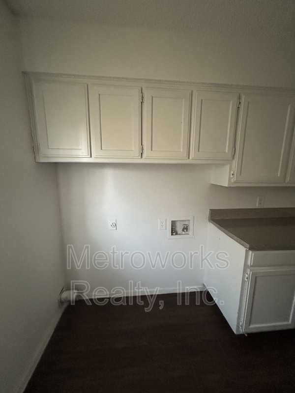 Building Photo - 111 Pine Meadow Dr