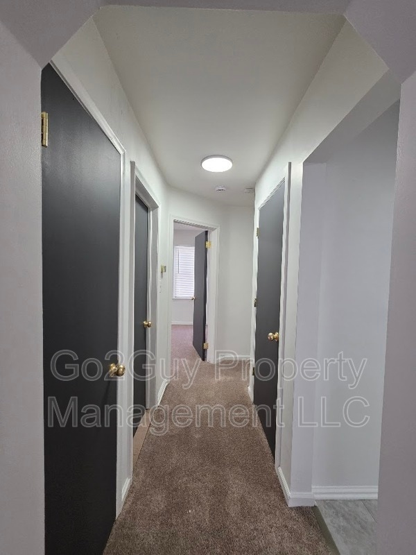 Foto del edificio - 21225 Bournemouth St