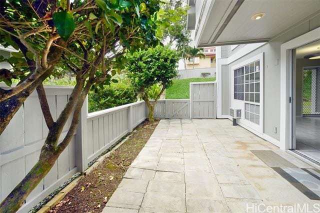 Building Photo - 46-1060-1060 Emepela Wy