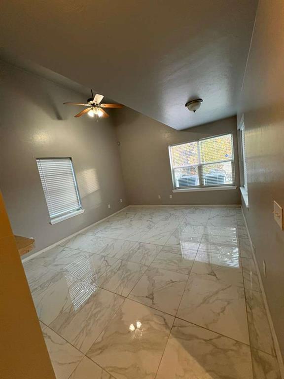 Building Photo - 1217 SW 18th St