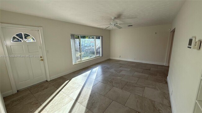 Foto del edificio - 212 SW 13th St