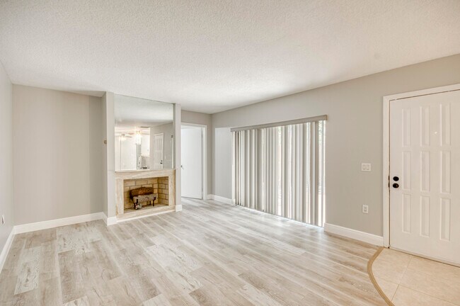 Foto del edificio - 1221 12th Ln