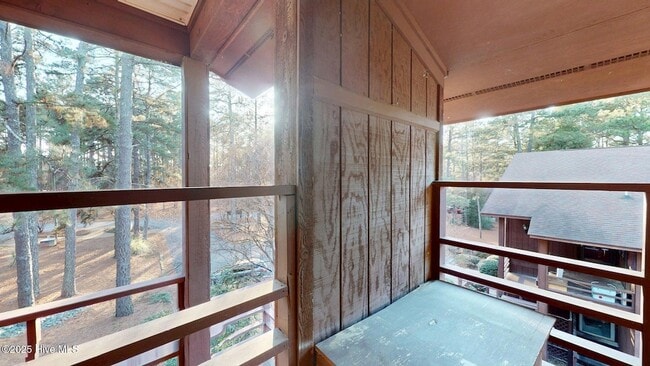 Building Photo - 704 Dover St