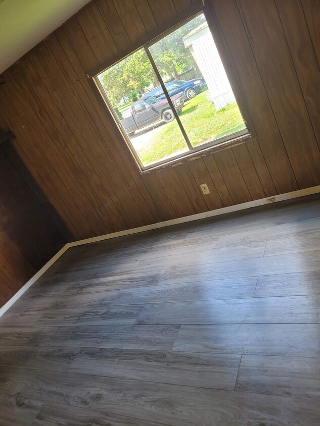 Primary Photo - 2 bd 1 ba manufactured home