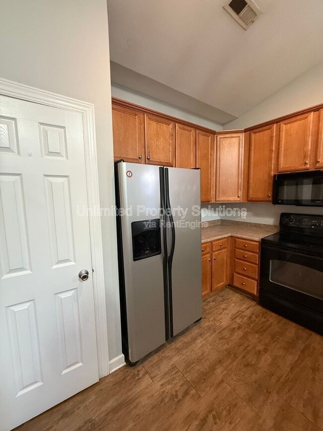 Photo - 5220 Christian Dr Townhome