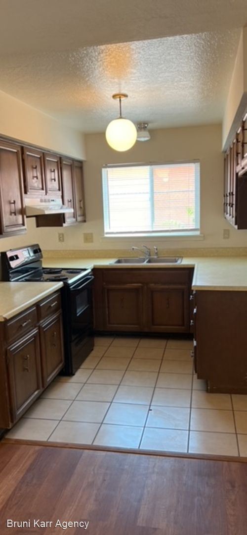 Foto del edificio - 3 br, 2 bath House - 12605 Nambe Ave NE