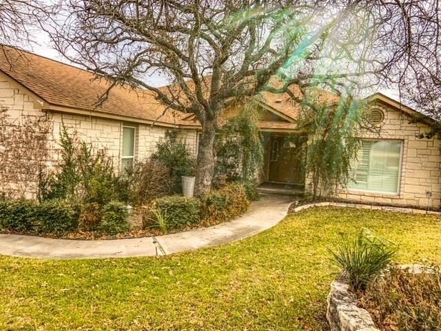 Foto principal - 230 Chesterfield Dr